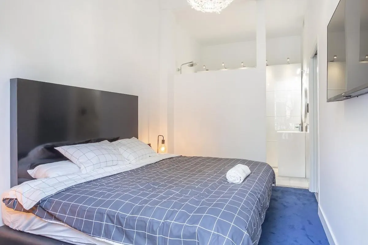 The Home Of Your Dreams In The Heart Of Eixample! Barcelone Appartement